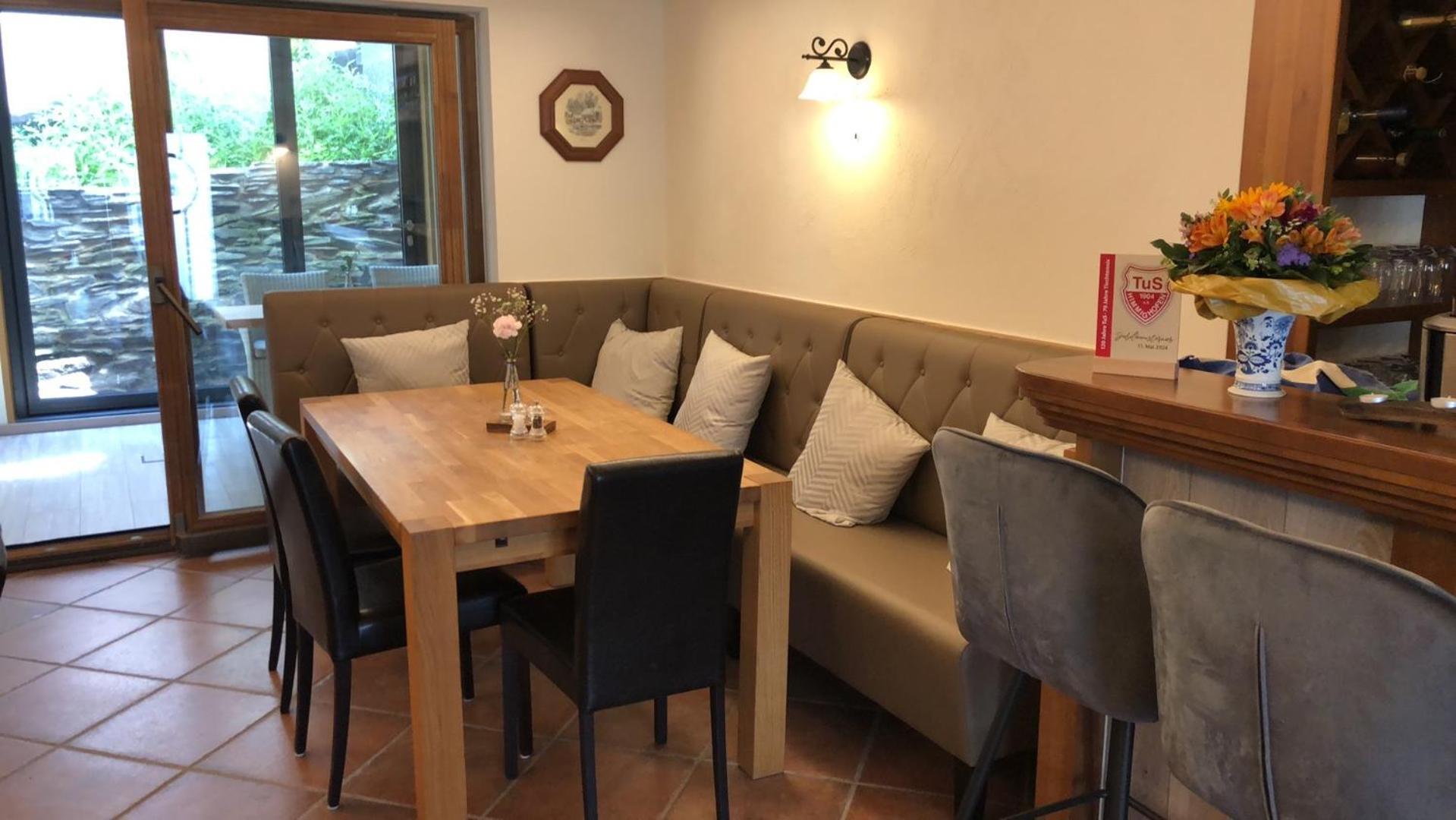 Rheinliebe Bistro Und Pension Лорх Экстерьер фото